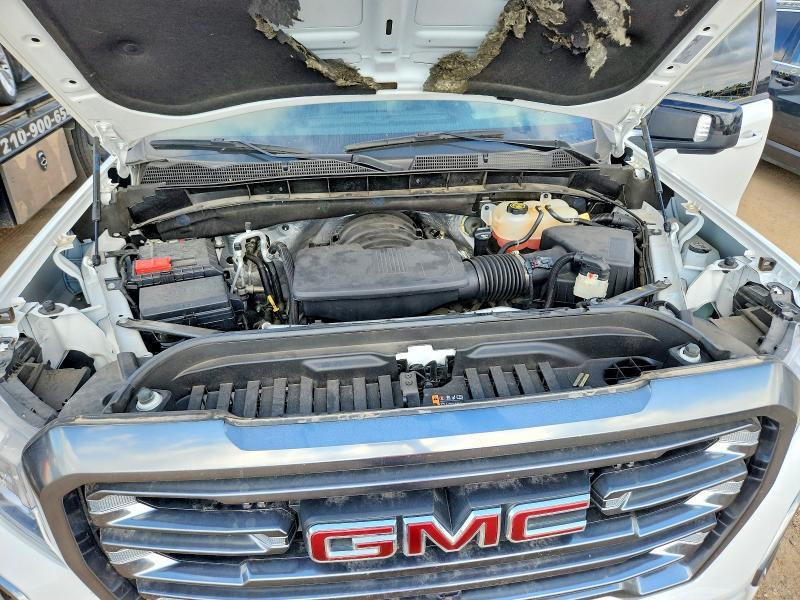 2022 GMC Sierra Limited K1500 AT4