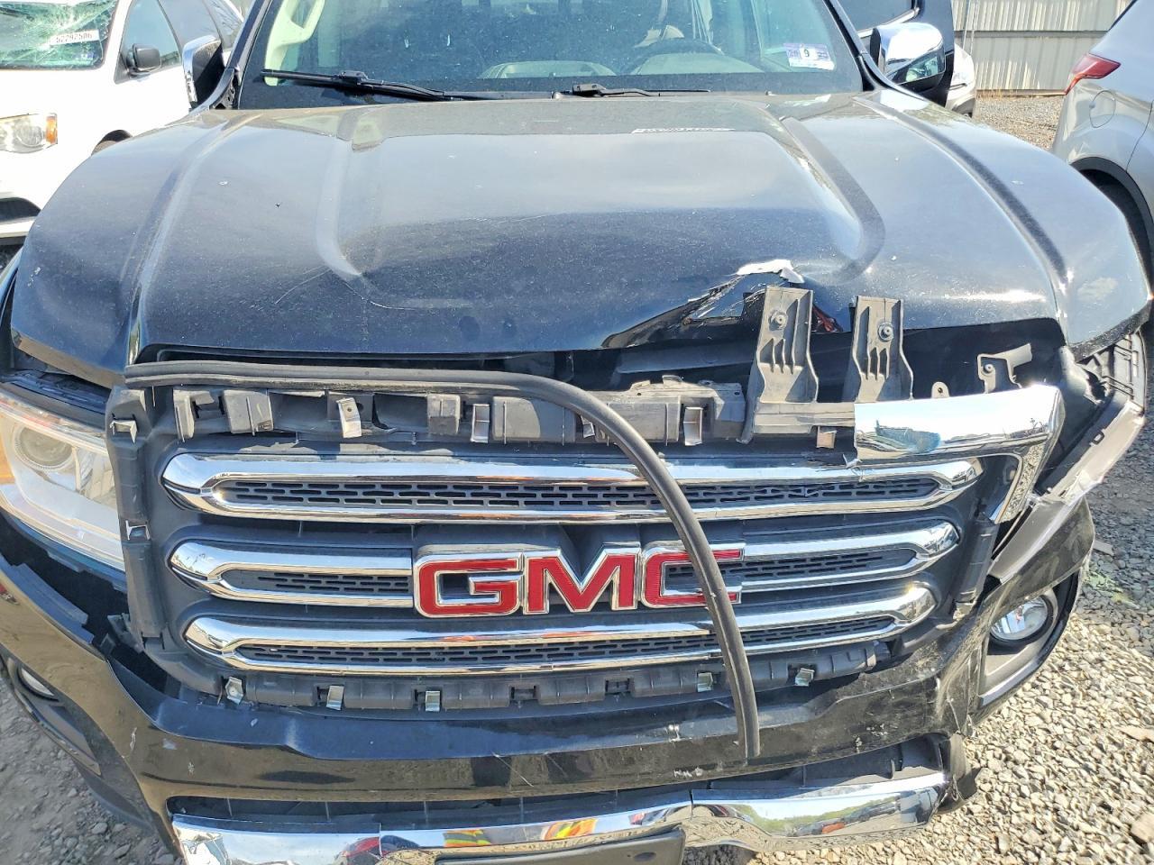 2018 GMC Canyon SLT