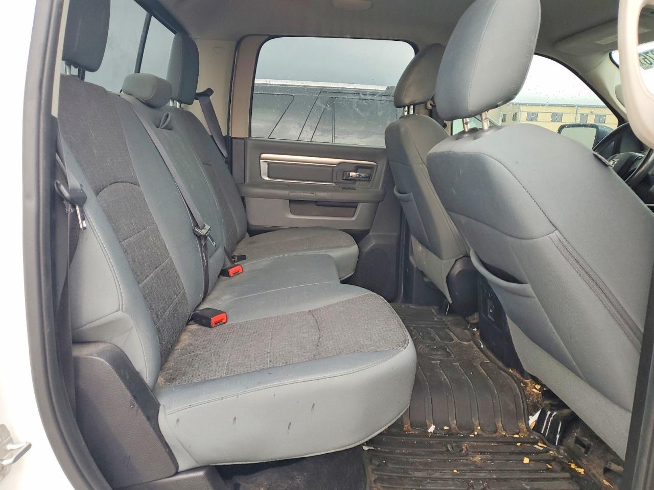 2016 Dodge RAM 1500 SLT