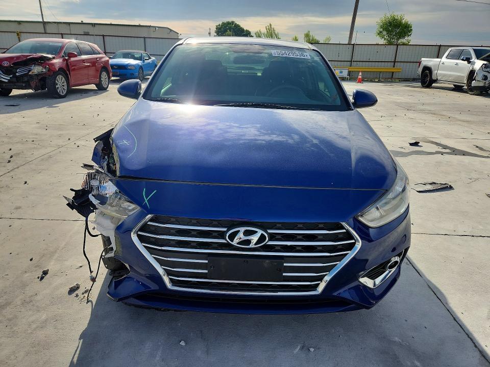 2022 Hyundai Accent sel