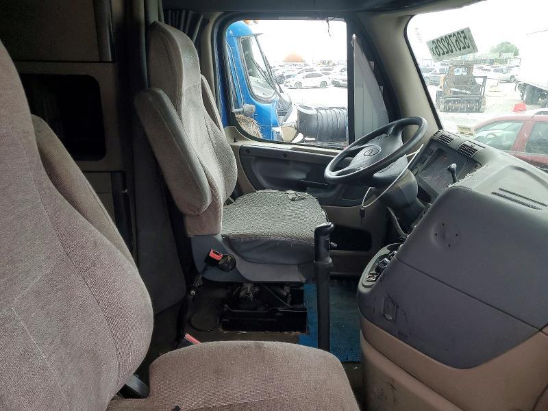 2012 Freigliner Cascadia 125