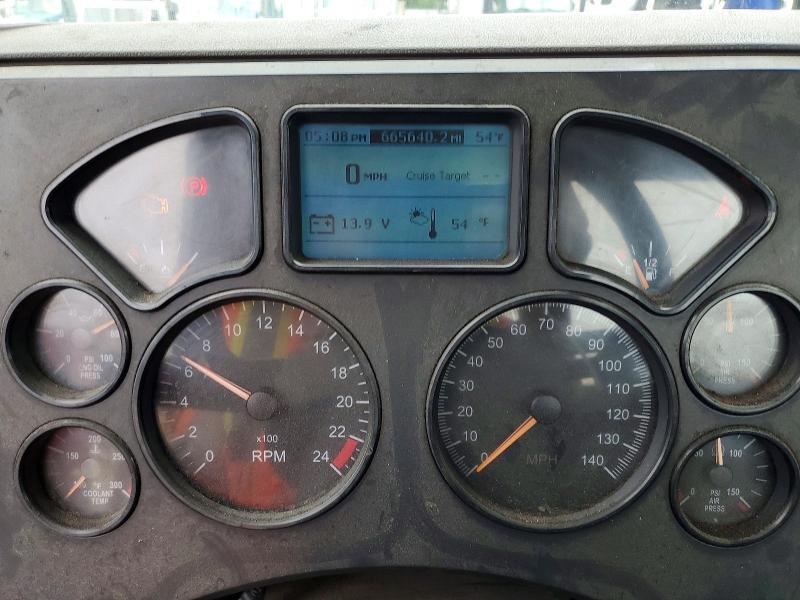 2015 Mack CXU612 Semi Truck
