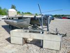 1996 Crestliner 1996 CREST-MAURELL Products Pontoon-Pontoon Boat