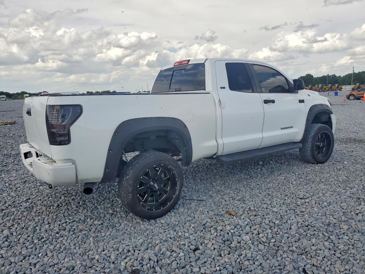 2011 Toyota Tundra Double Cab SR5
