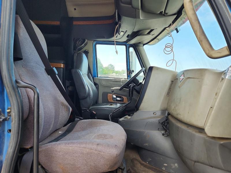 2011 International LF687 Semi Truck