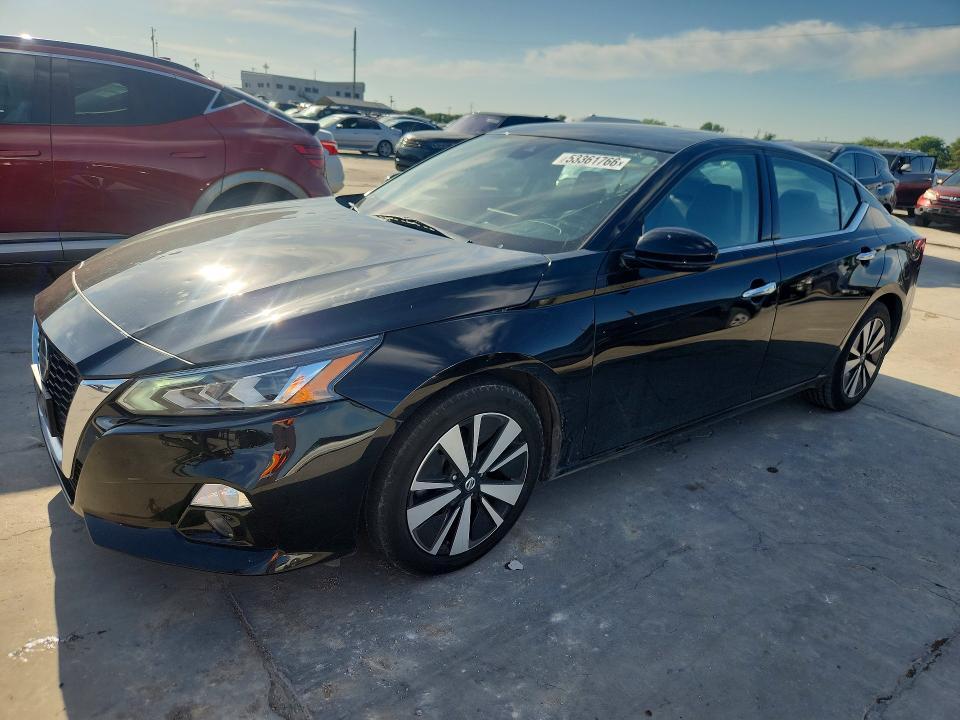 2020 Nissan Altima sl