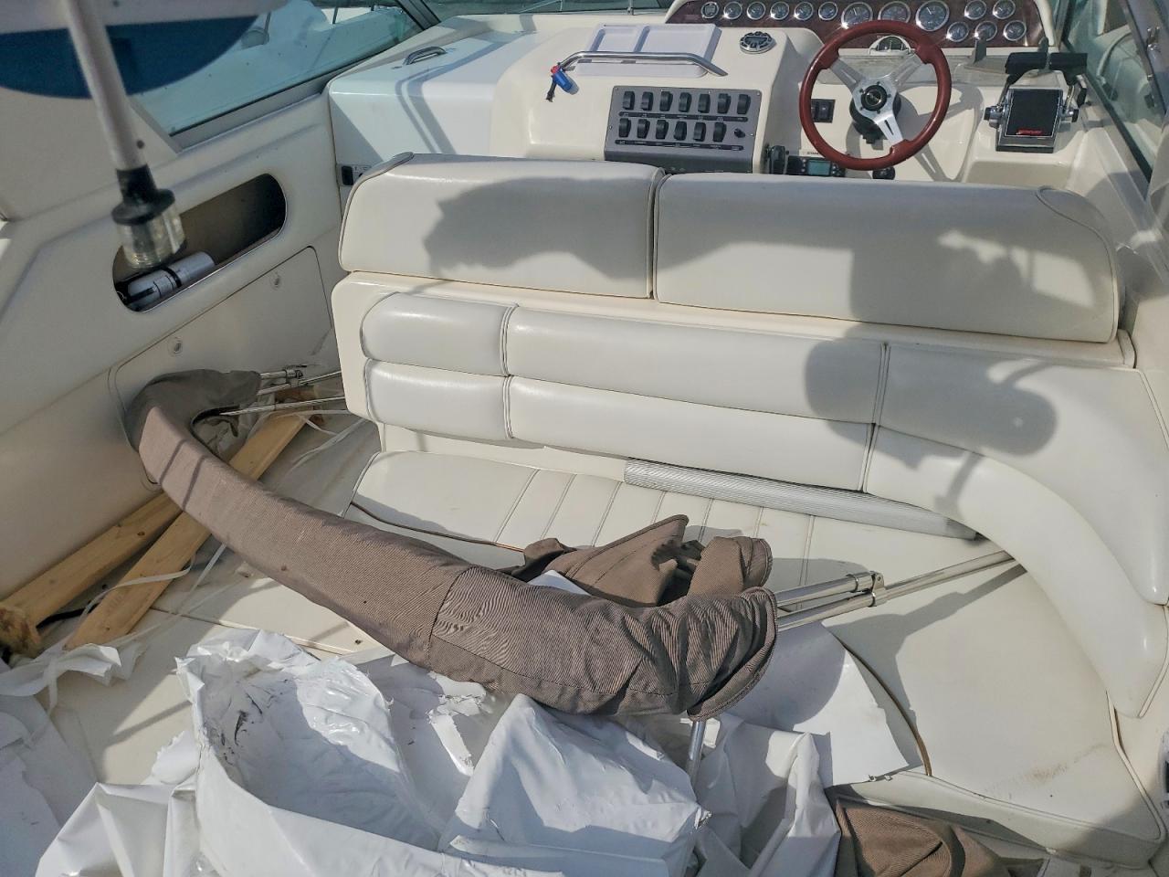 1997 Sea Ray Boat