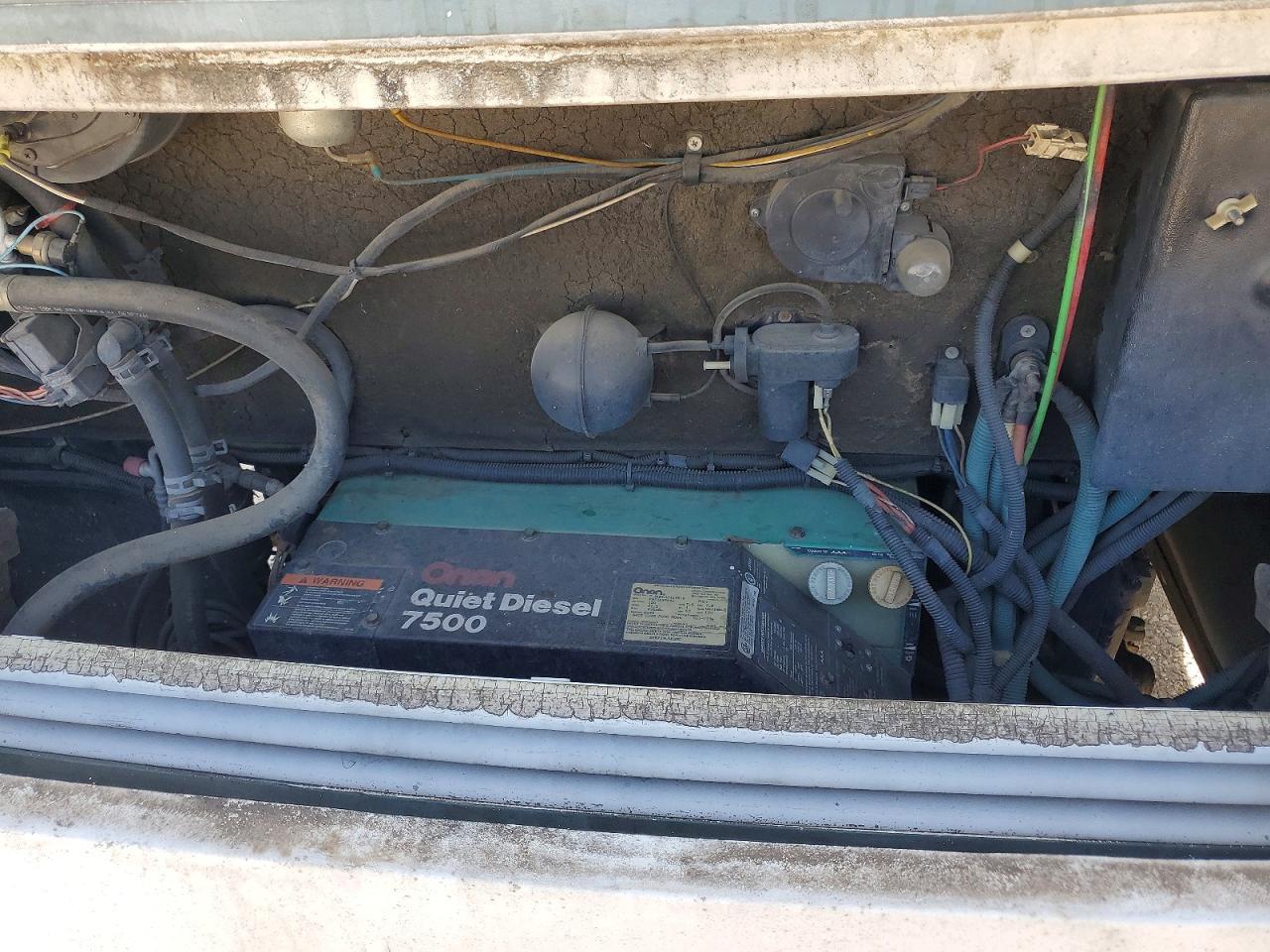 1997 Holiday Endeavor RV