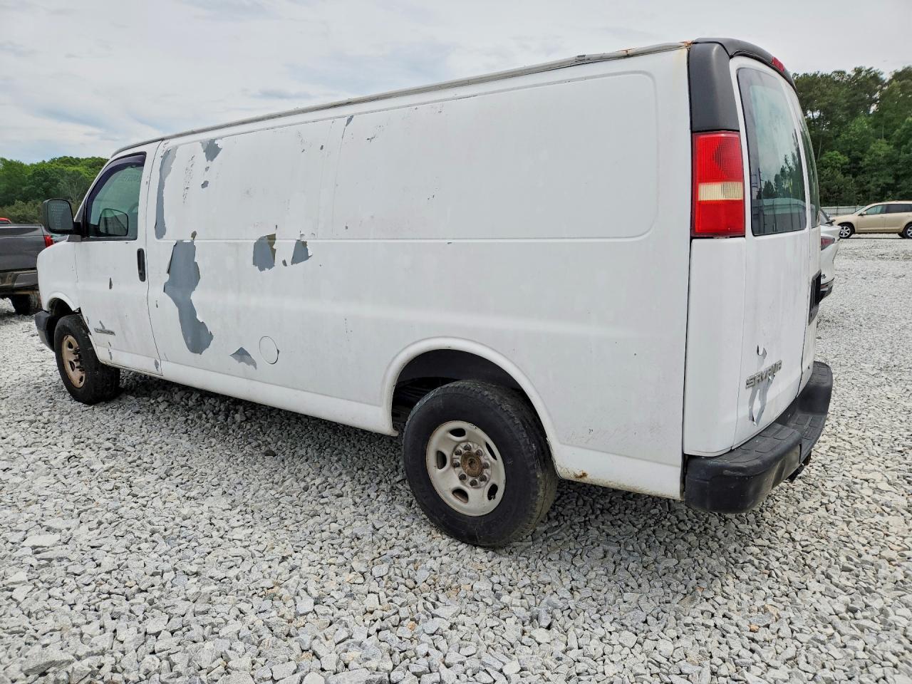 2005 GMC Savana G2500