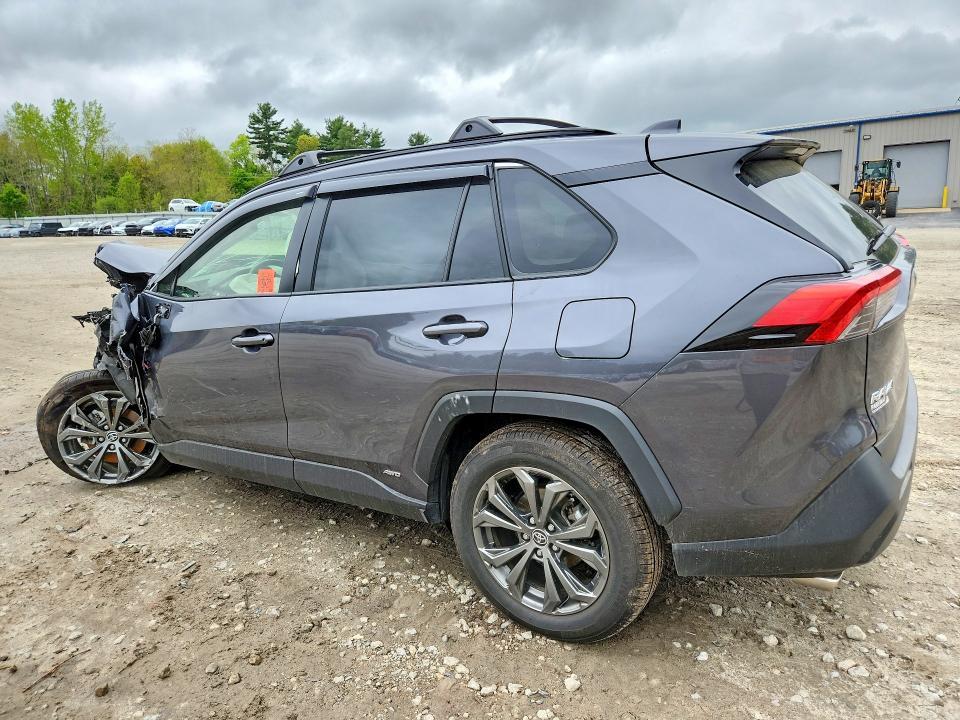 2025 Toyota Rav4 xle Premium