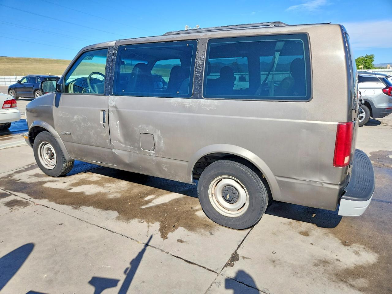 2000 Chevrolet Astro