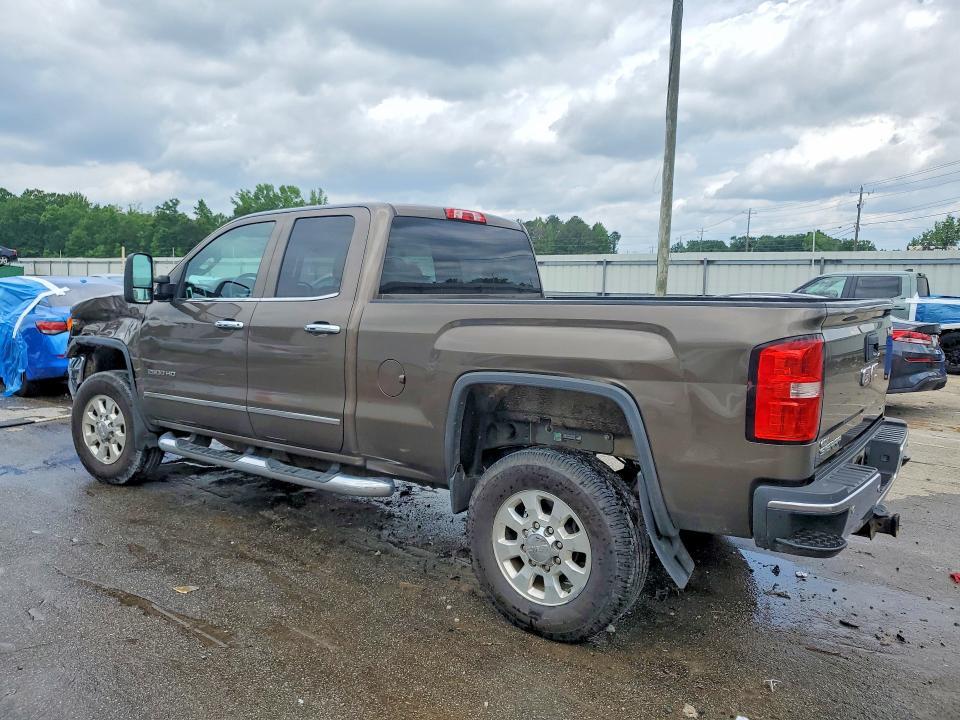 2015 GMC Sierra K2500 slt