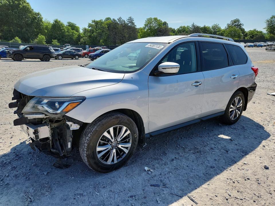 2019 Nissan Pathfinder s