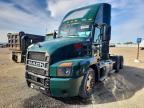 2020 Mack Anthem Semi Truck