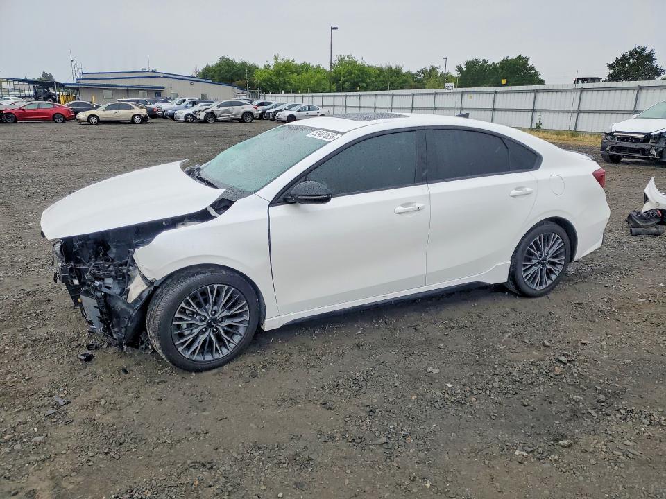 2024 KIA Forte gt Line