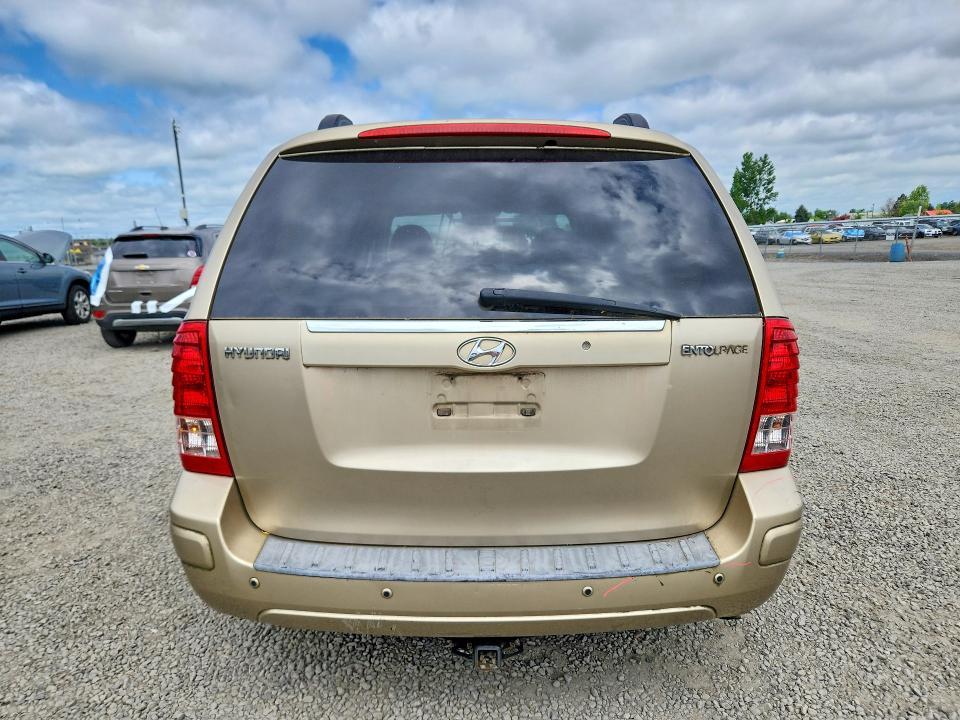 2007 Hyundai Entourage gls