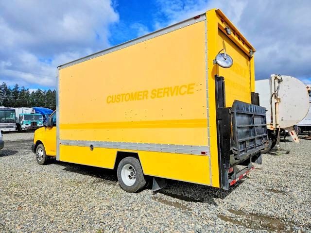 2011 GMC Savana BOX Truck