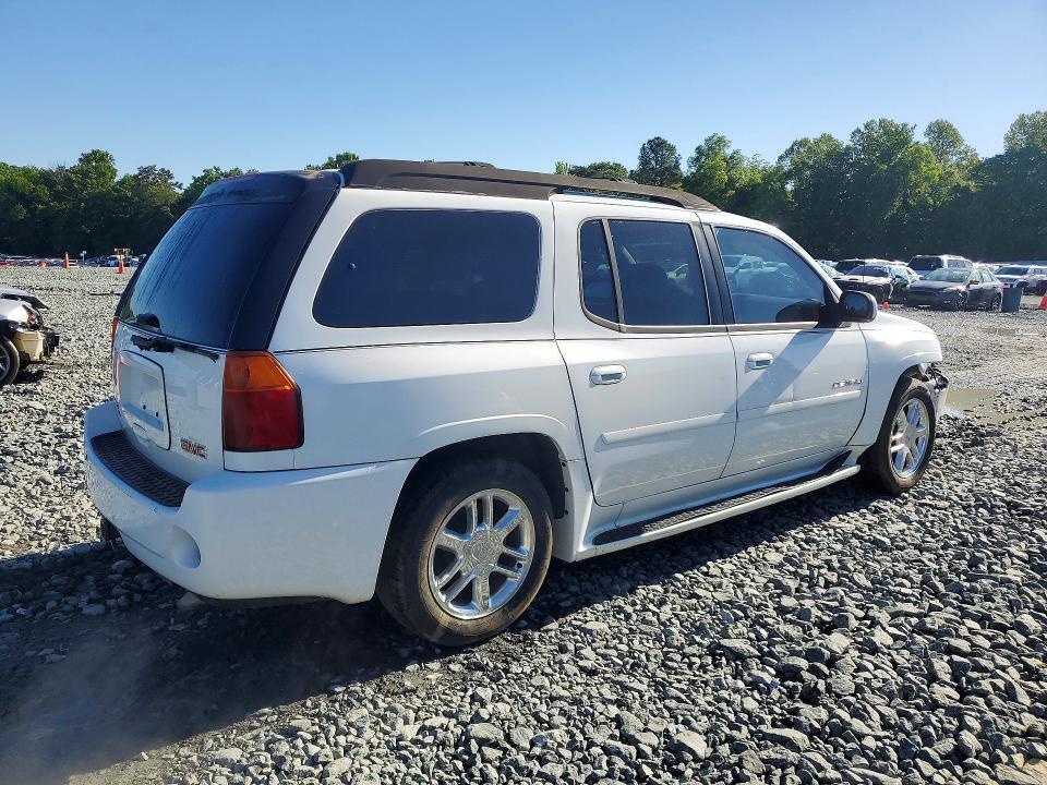 2006 GMC Envoy Denali xl