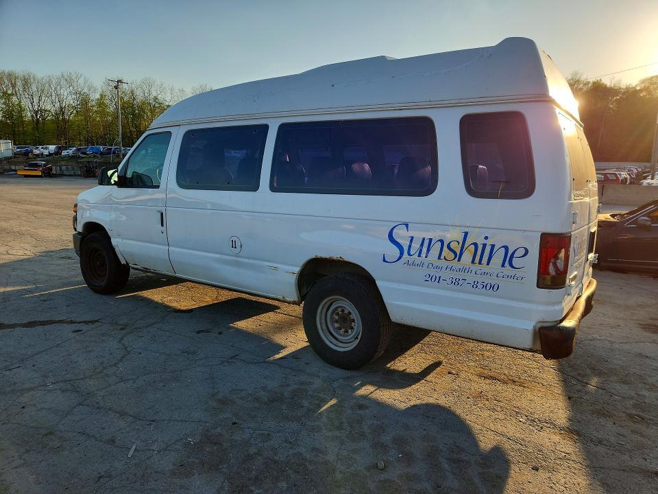 2010 Ford Econoline E350 Super Duty Wagon