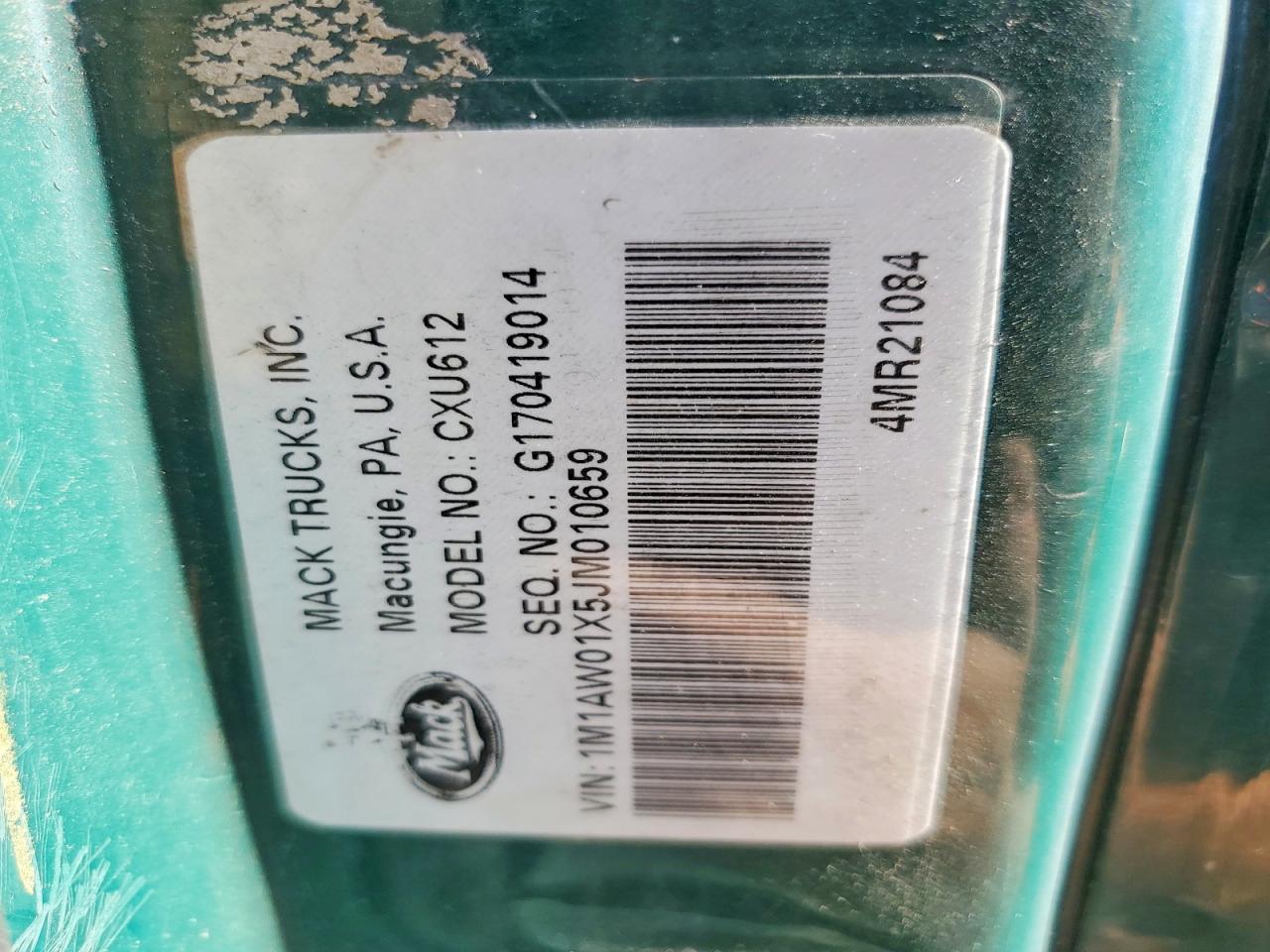 2018 Mack CXU612 Semi Truck