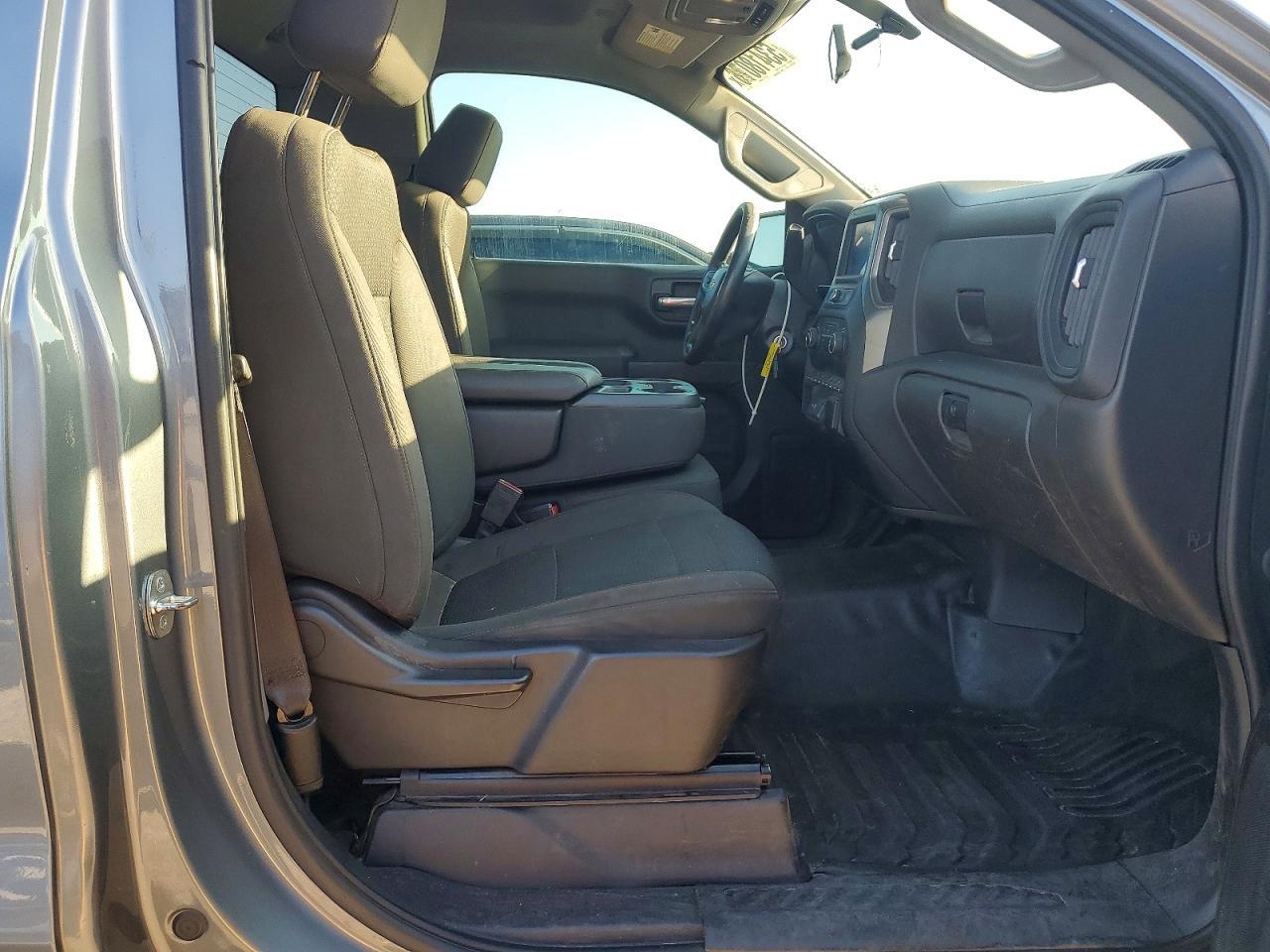 2021 Chevrolet Silverado C1500