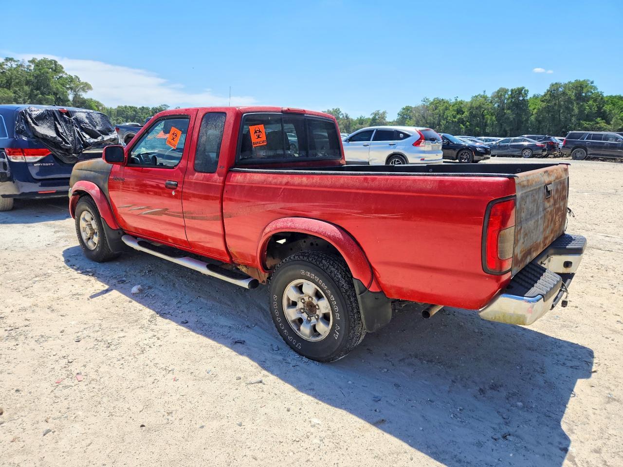 2000 Nissan Frontier XE Desert Runner