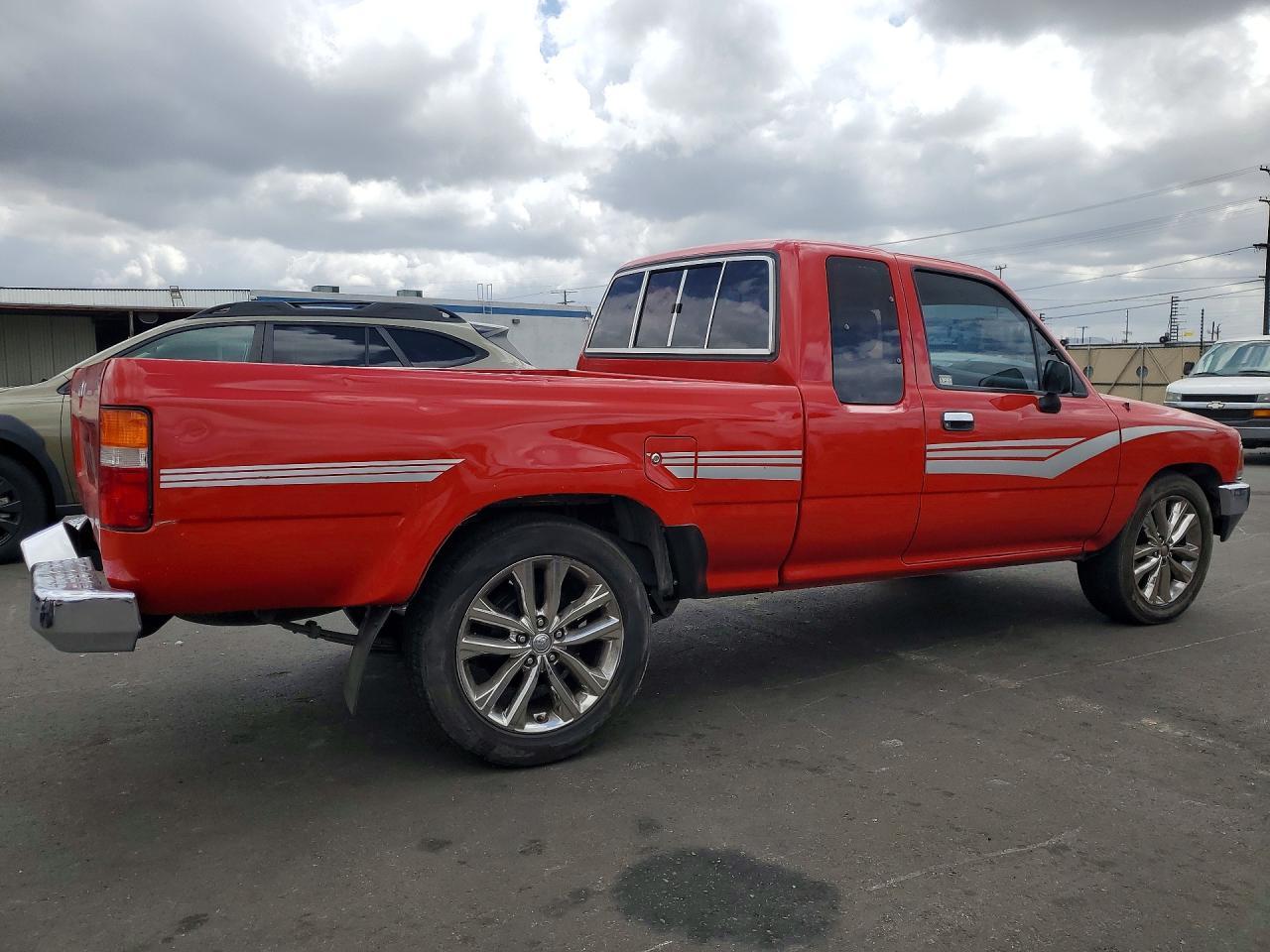 1990 Toyota Pickup Deluxe