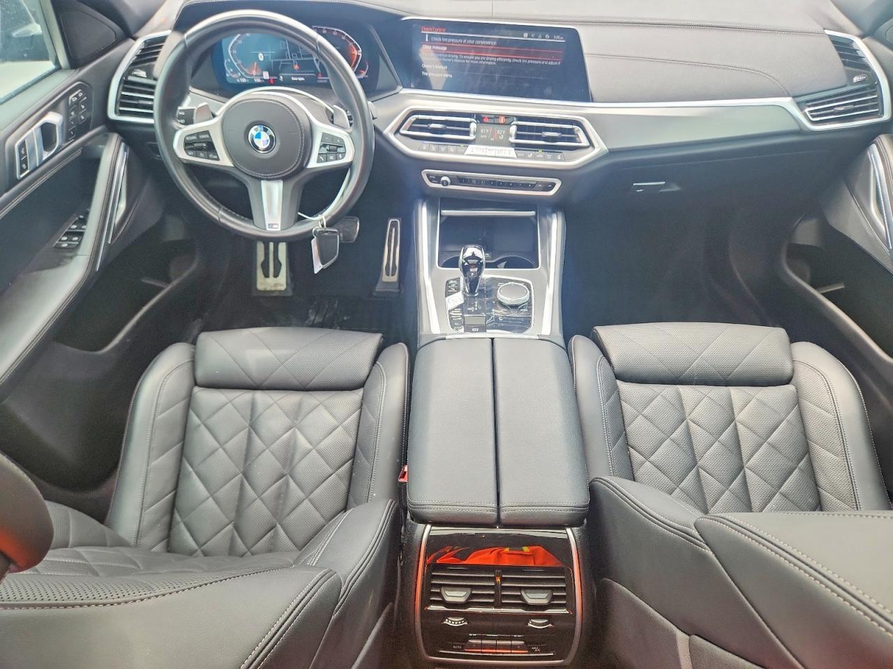 2023 BMW X6 Xdrive40i