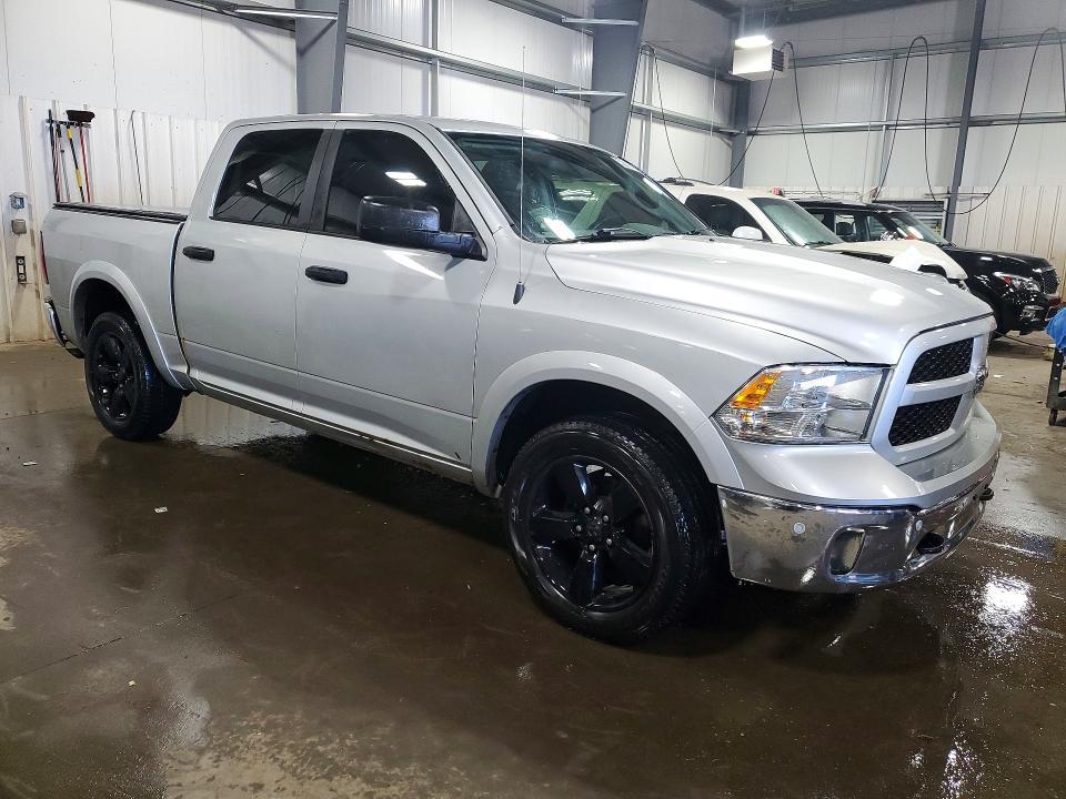 2015 Dodge RAM 1500 SLT