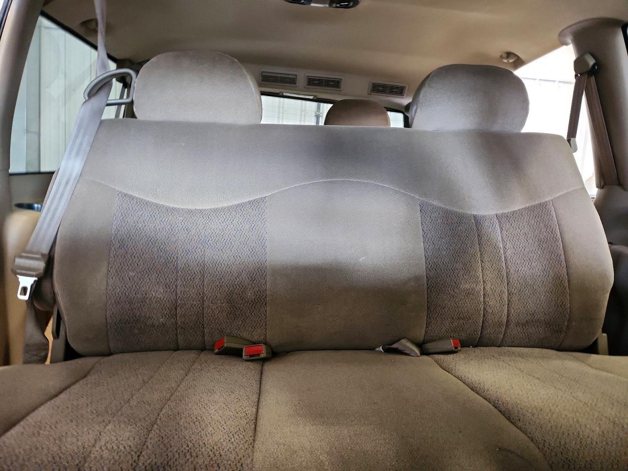 2002 GMC Safari XT