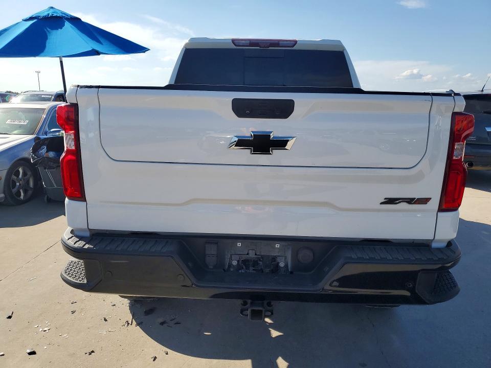 2022 Chevrolet Silverado K1500 ZR2