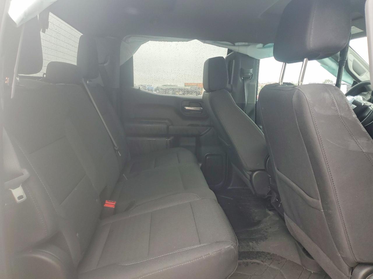 2025 Chevrolet Silverado K1500 Custom