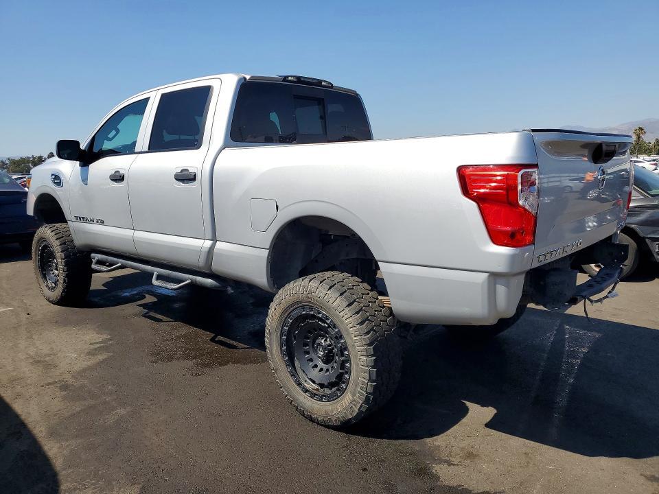 2017 Nissan Titan XD S