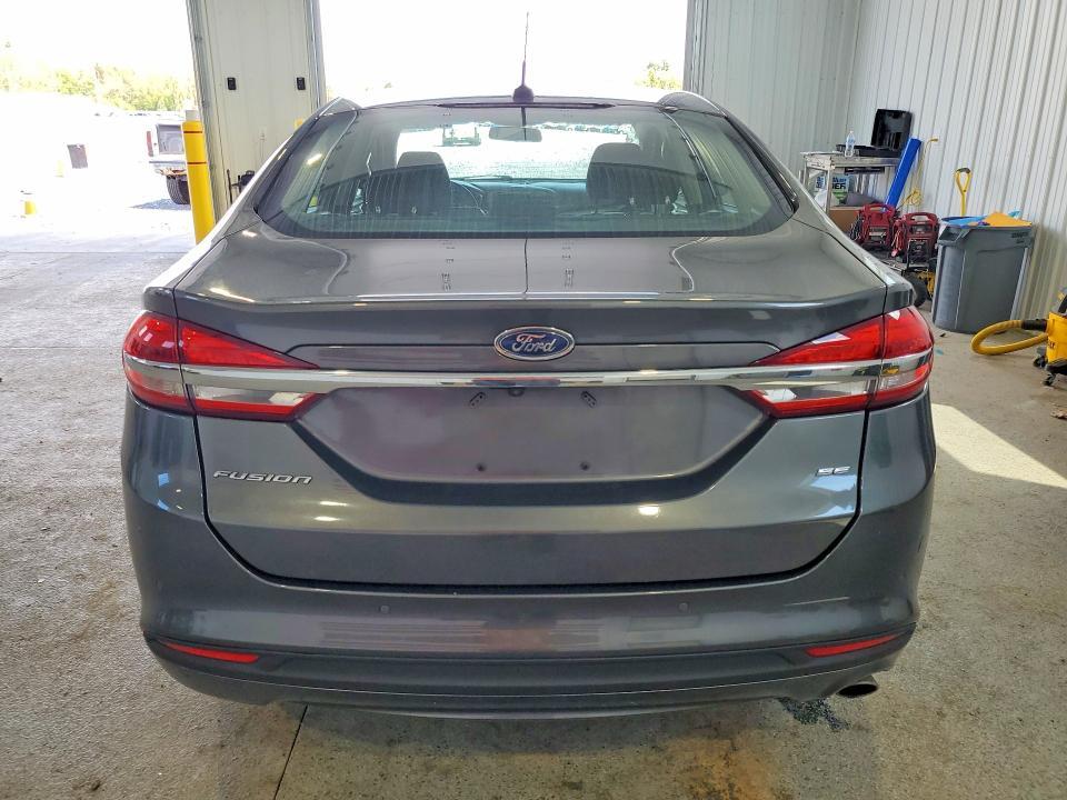 2018 Ford Fusion se