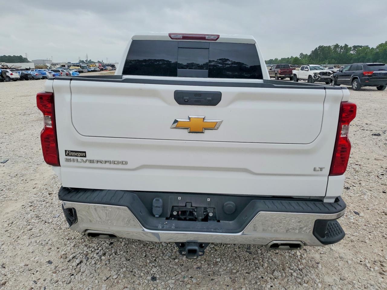2024 Chevrolet Silverado K1500 LT
