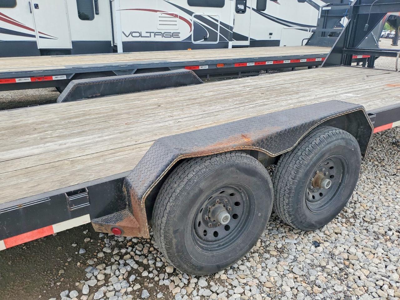 2022 East Texas Long Horn 20' LOWBOY-7K Equipment Trailer