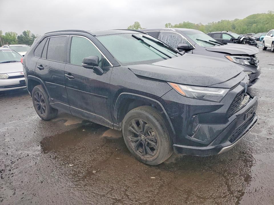 2022 Toyota Rav4 se