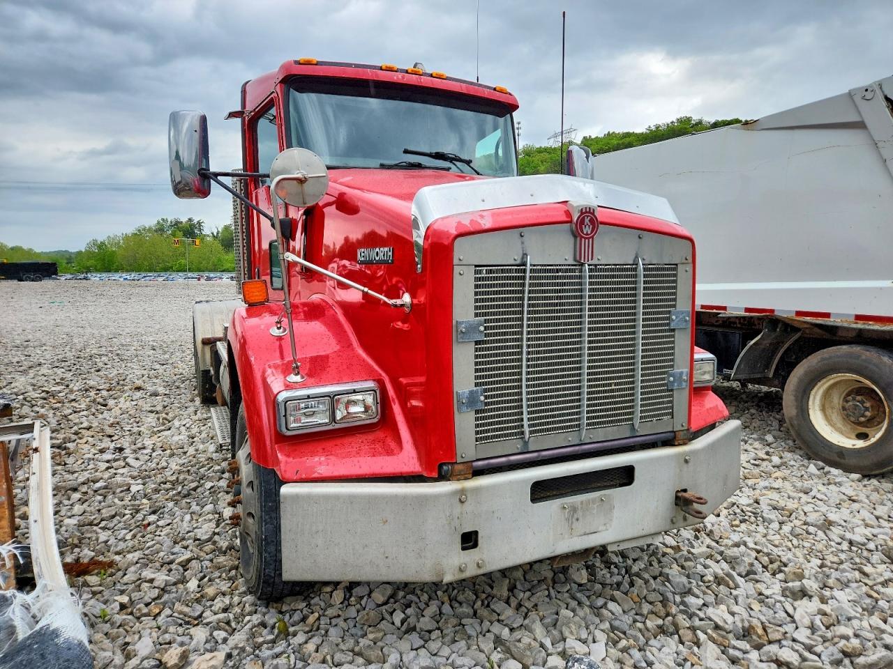 2013 Kenworth T800 Semi Truck
