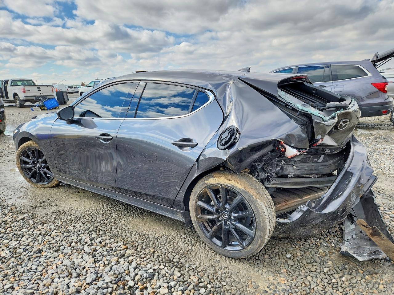 2022 Mazda 3 Premium