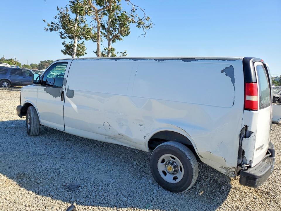 2013 Chev Express G2500