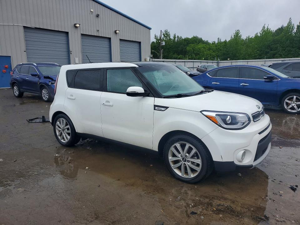 2019 KIA Soul +