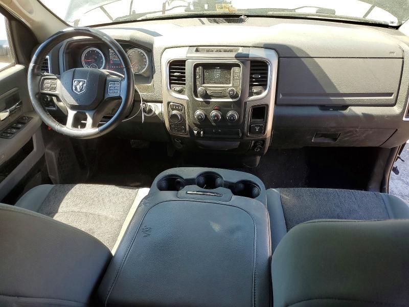 2015 Dodge RAM 1500 SLT