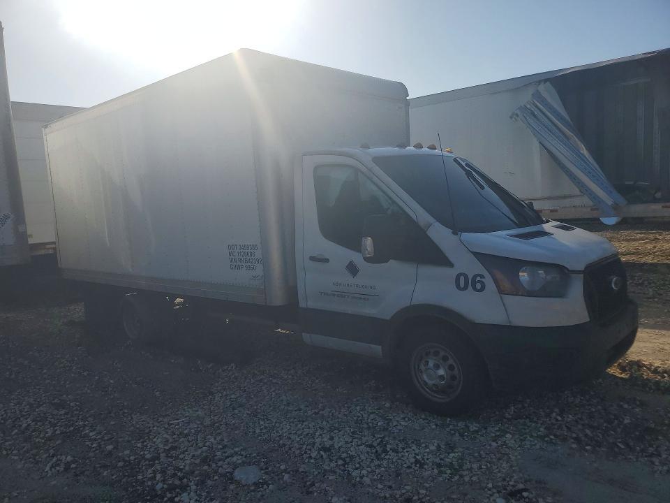 2024 Ford Transit BOX Truck