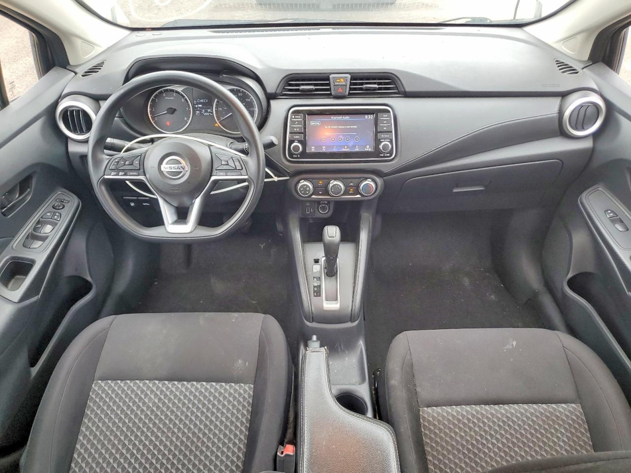 2022 Nissan Versa s