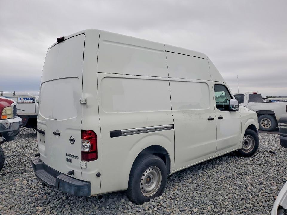 2014 Nissan NV 2500 HD S