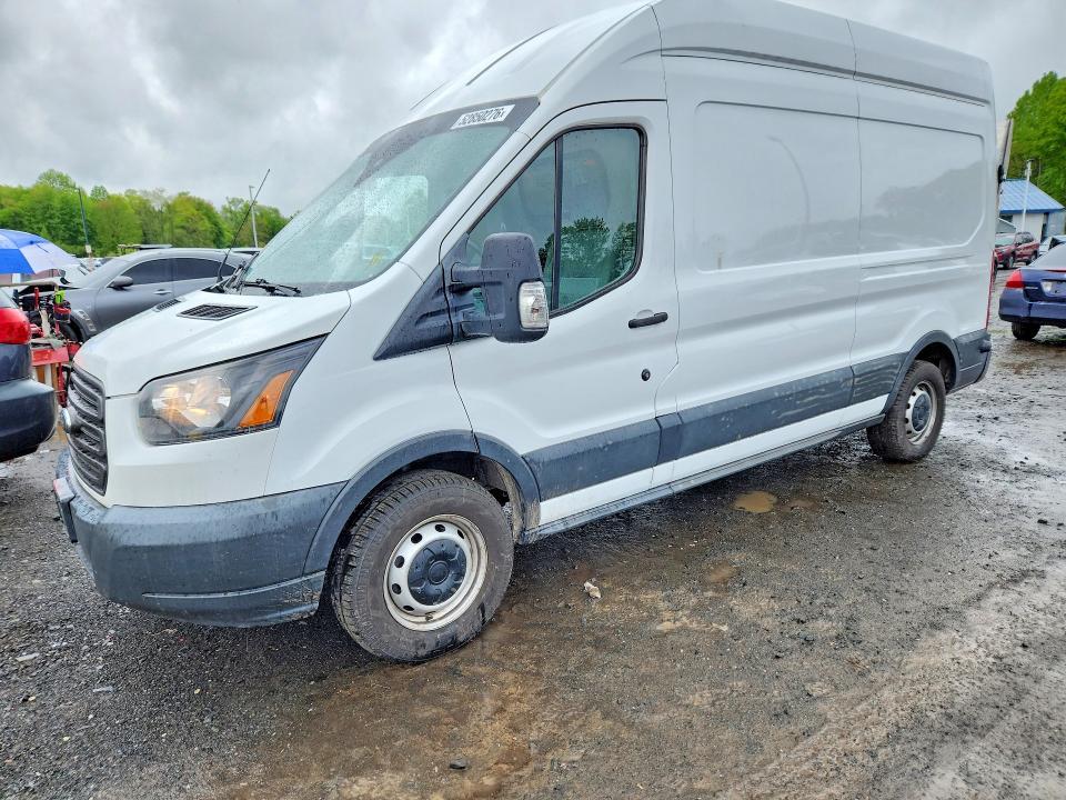 2017 Ford Transit 250 Delivery van