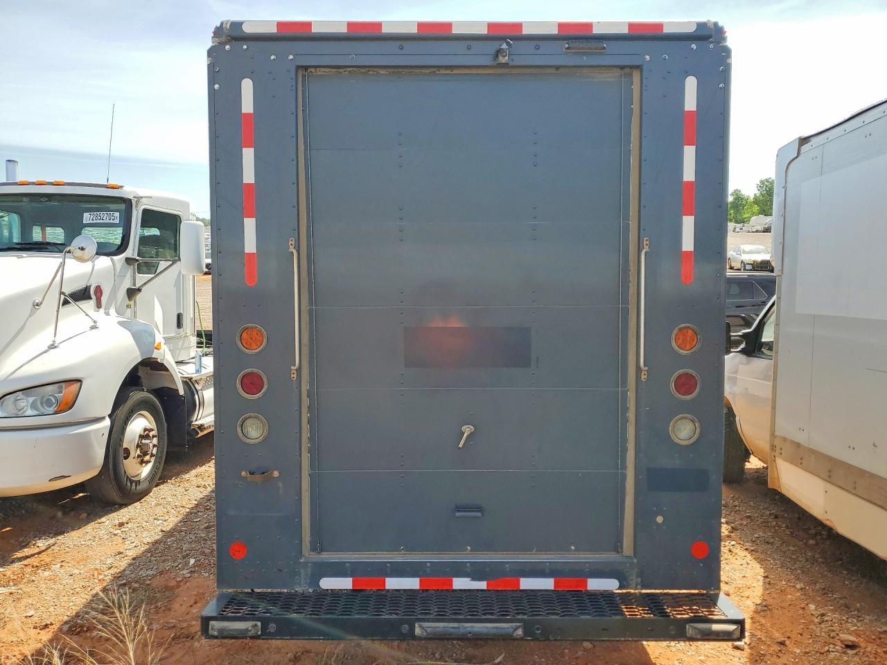 2020 Ford F59 Delivery Truck