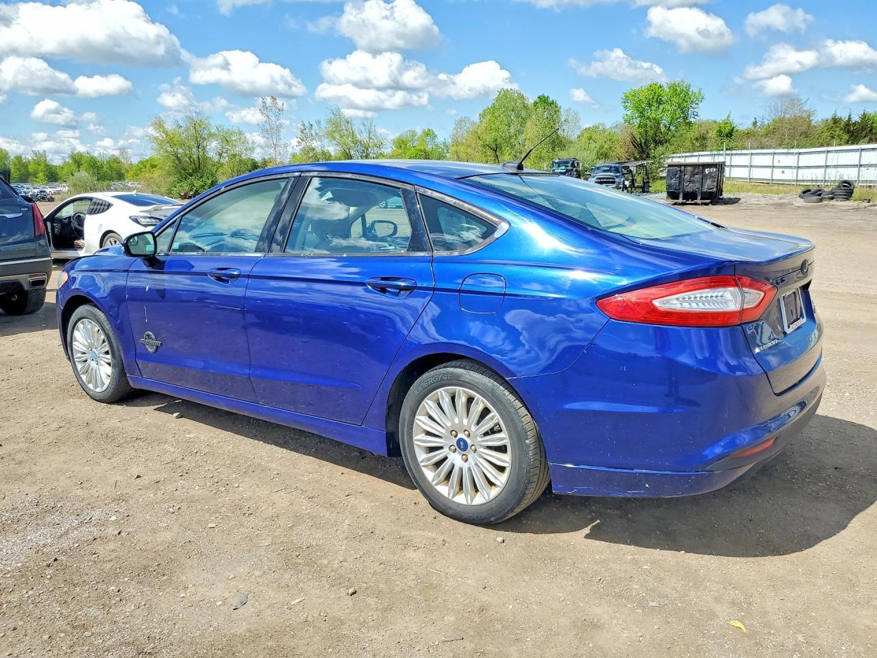 2013 Ford Fusion se Hybrid
