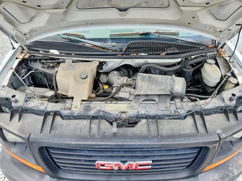 2005 GMC Savana G2500