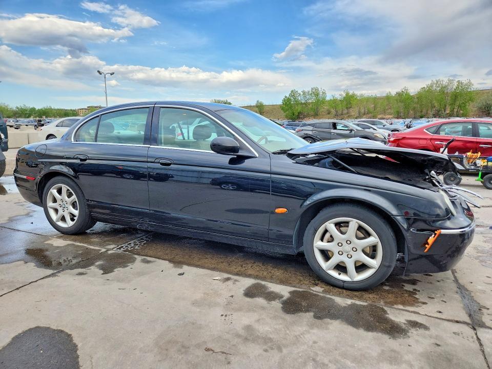 2005 Jaguar S-type 4.2